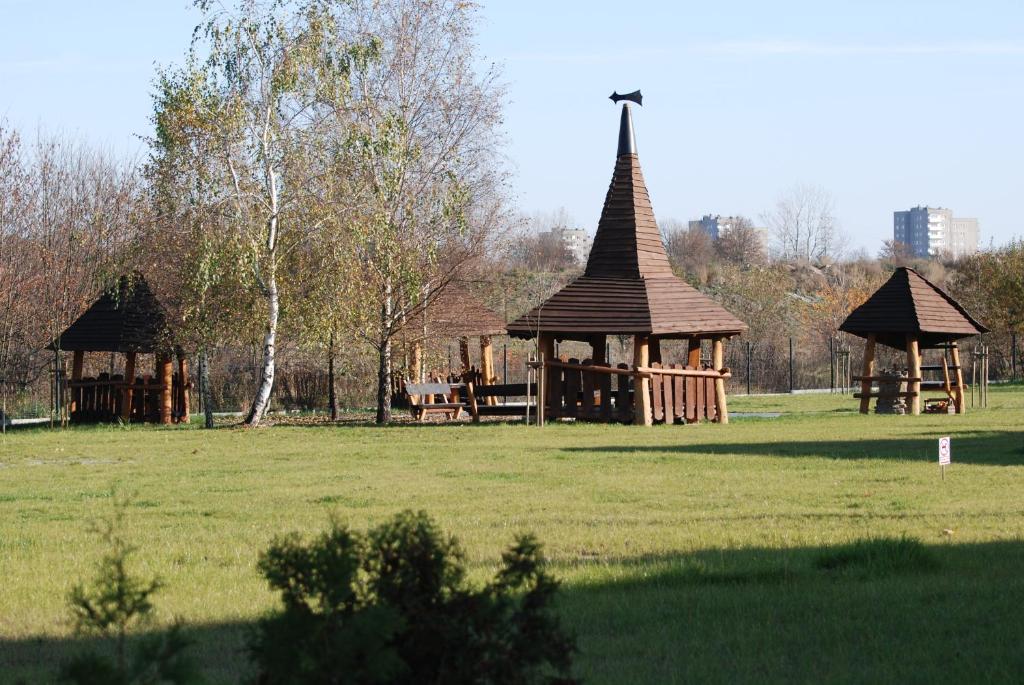 & Zakrzowek Aparthotel Krakow